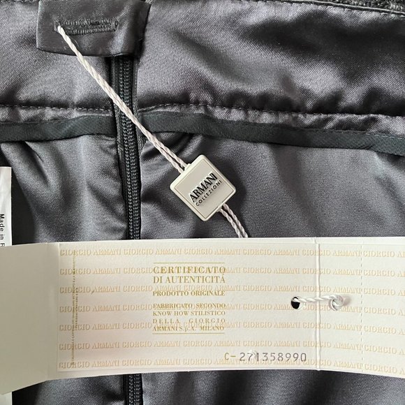 NWT 100% Wool Armani Skirt, New with Tag, Size 10 - Picture 5 of 6